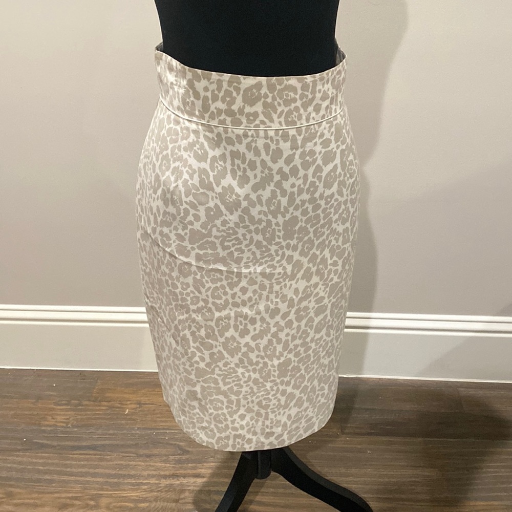 Antonio Melani size 8 skirt